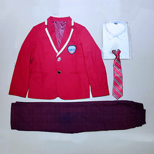大连市金普新区小学生男女孩红色西装校服白衬衫红色领导领结服套