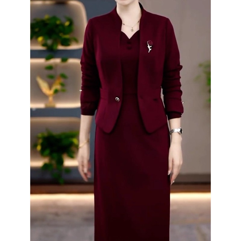 喜婆婆婚宴时尚套装女2025年秋季新款妈妈装高端气质连衣裙两件套