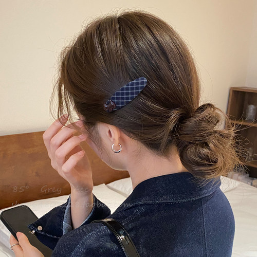 格纹小狗发夹女2026新款边夹侧边