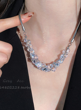 银色夸张水晶毛衣项链女2025新款