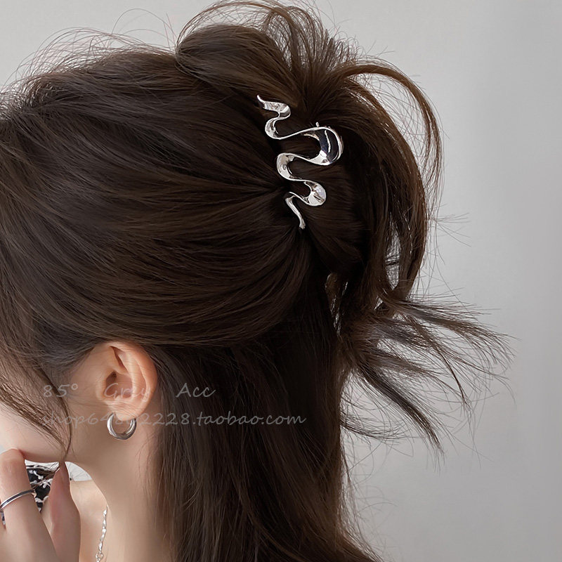 气质金属波浪小号鸡窝头发夹女小众设计感盘发抓夹时尚高级鲨鱼夹