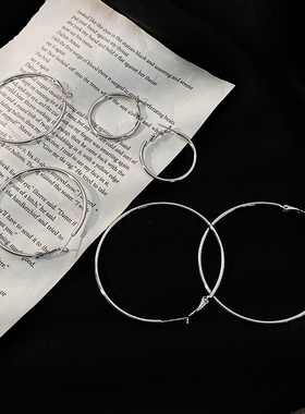 85度灰欧美轻奢圆形大圈圈耳圈2026年新款潮耳环气质高级感耳饰女