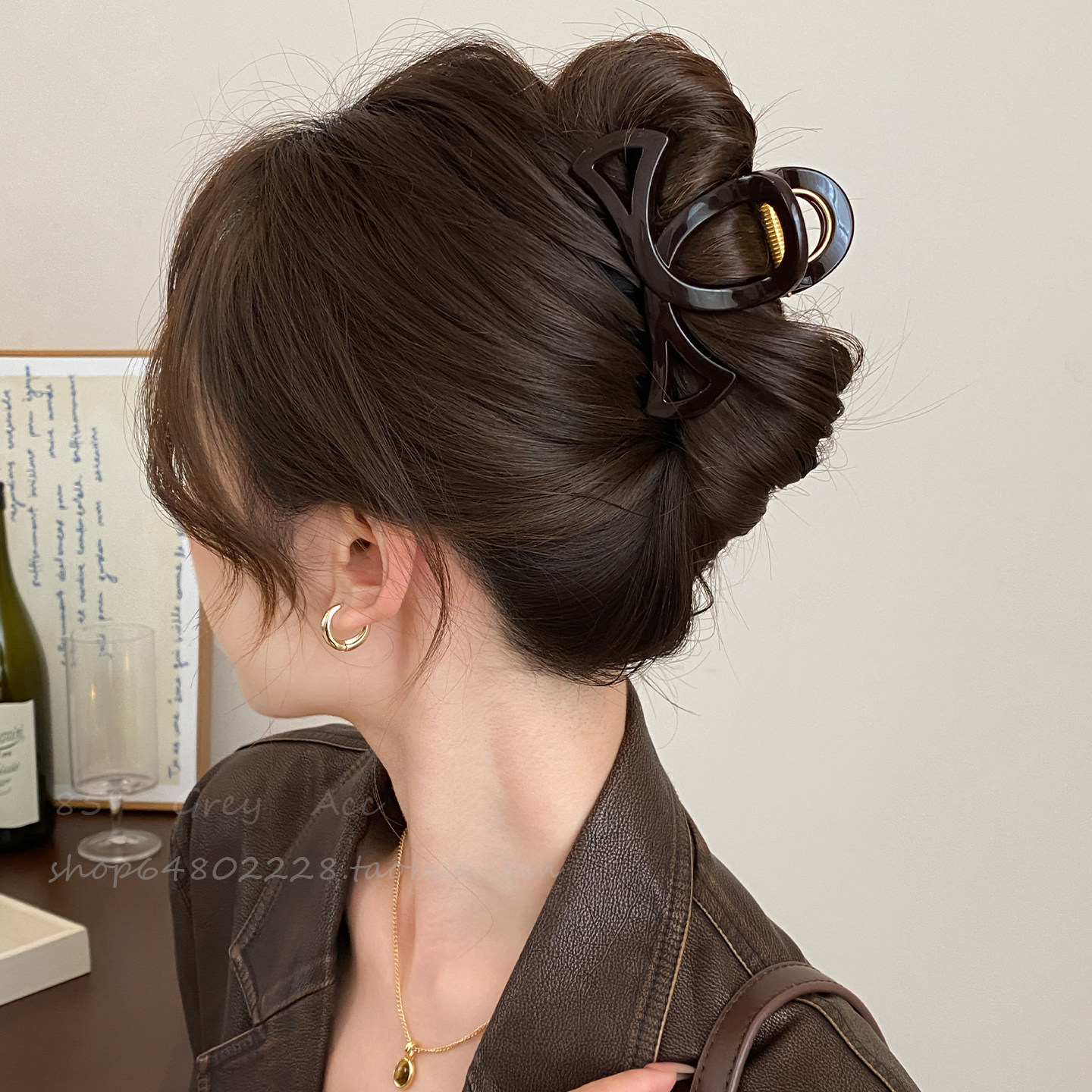 高级感气质冬季抓夹女2025新款简约百搭后脑勺盘发鲨鱼夹发夹头饰,饰品/流行首饰/时尚饰品新,发饰,淘宝优惠券,粉丝福利购,淘宝优惠卷