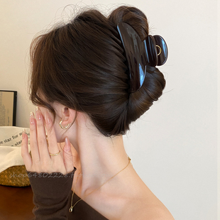 秋冬中号头发抓夹女2025新款高级感夹子气质后脑勺发夹鲨鱼夹头饰