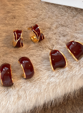 红色C形新年滴釉耳环女高级感复古港风耳钉2026新款过年独特耳饰