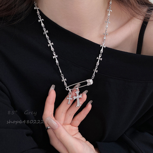 十字架别针项链新款甜酷风镶钻颈链小众设计轻奢闪钻锁骨链毛衣链