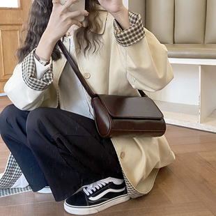 小眾斜挎通勤包2023新款 BagGirl 簡(jiǎn)約百搭質(zhì)感包日韓休閑流行包包
