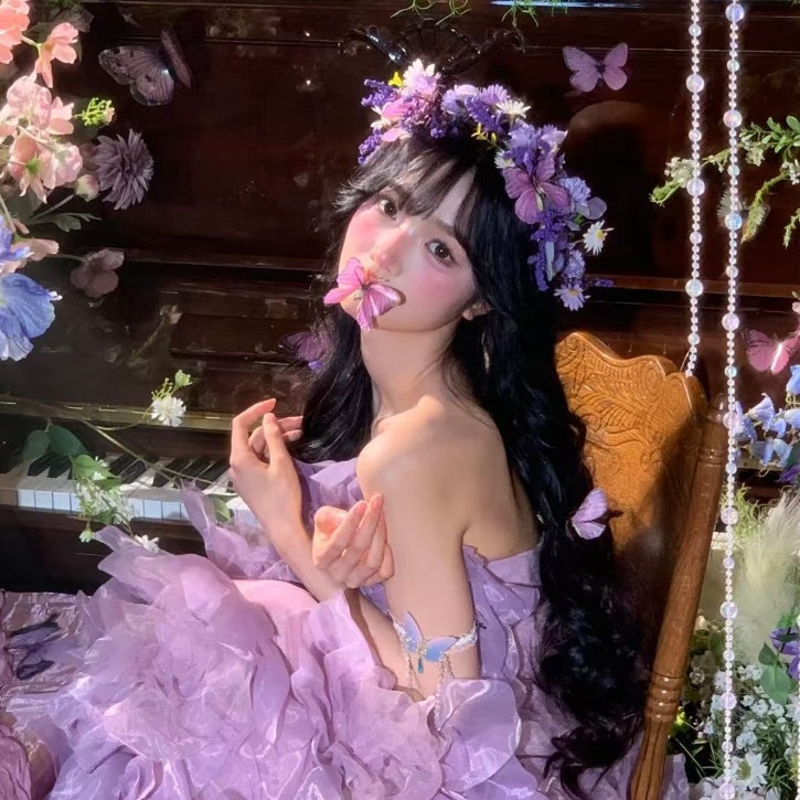 新娘玫瑰仿真花环头饰新娘旅拍沙滩手工蝴蝶高级感发箍配饰