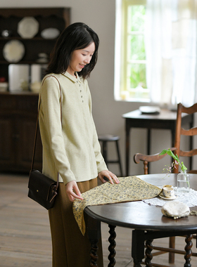 23QDA-412【月上天阶】前世今生温婉文艺简约通勤翻领针织T恤