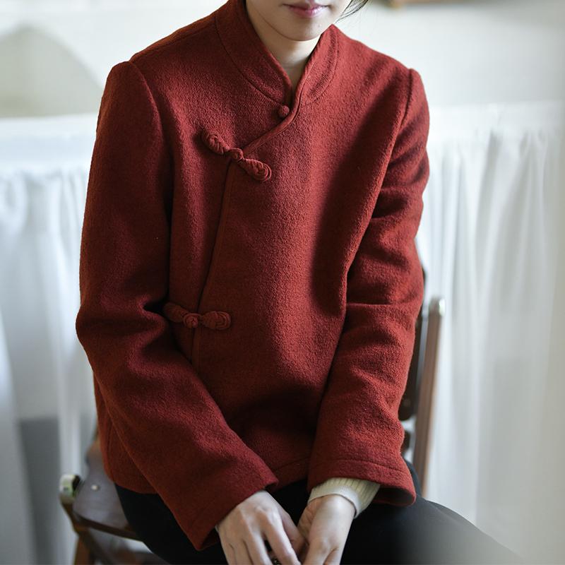 新中式立领花扣毛呢上衣