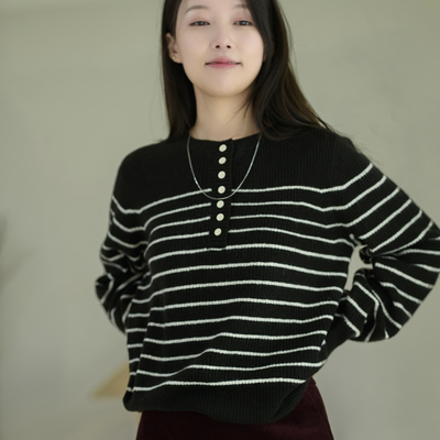26CXM-005【山黛】前世今生复古温暖文艺圆领半开门襟横条纹毛衣