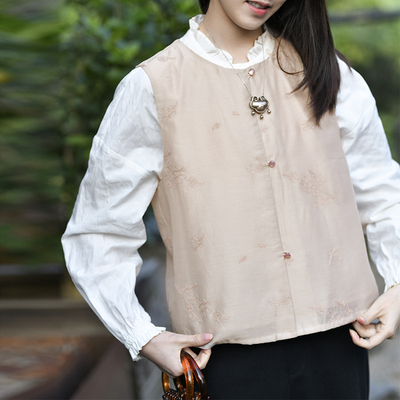 浪漫圆领直门襟绣花马夹