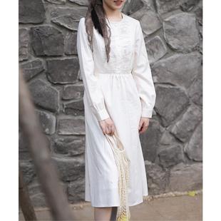 不.退换-21QDC-066【长安书】前世今生复古温婉圆领绣花连衣裙