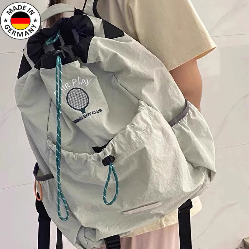 德国专业轻便羽毛球背包户外包网球拍包男女书包运动游泳包双肩包