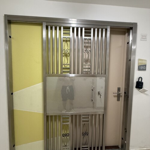 铁闸门钢闸门304不锈钢圆管防撬