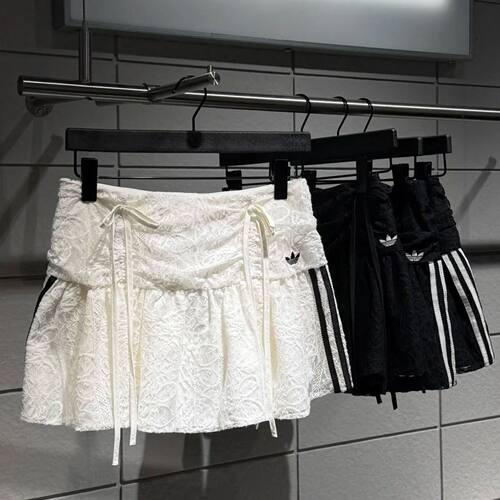 Adidas三叶草夏季新款女子蕾丝运动半身裙短裙KU4760 KU4761
