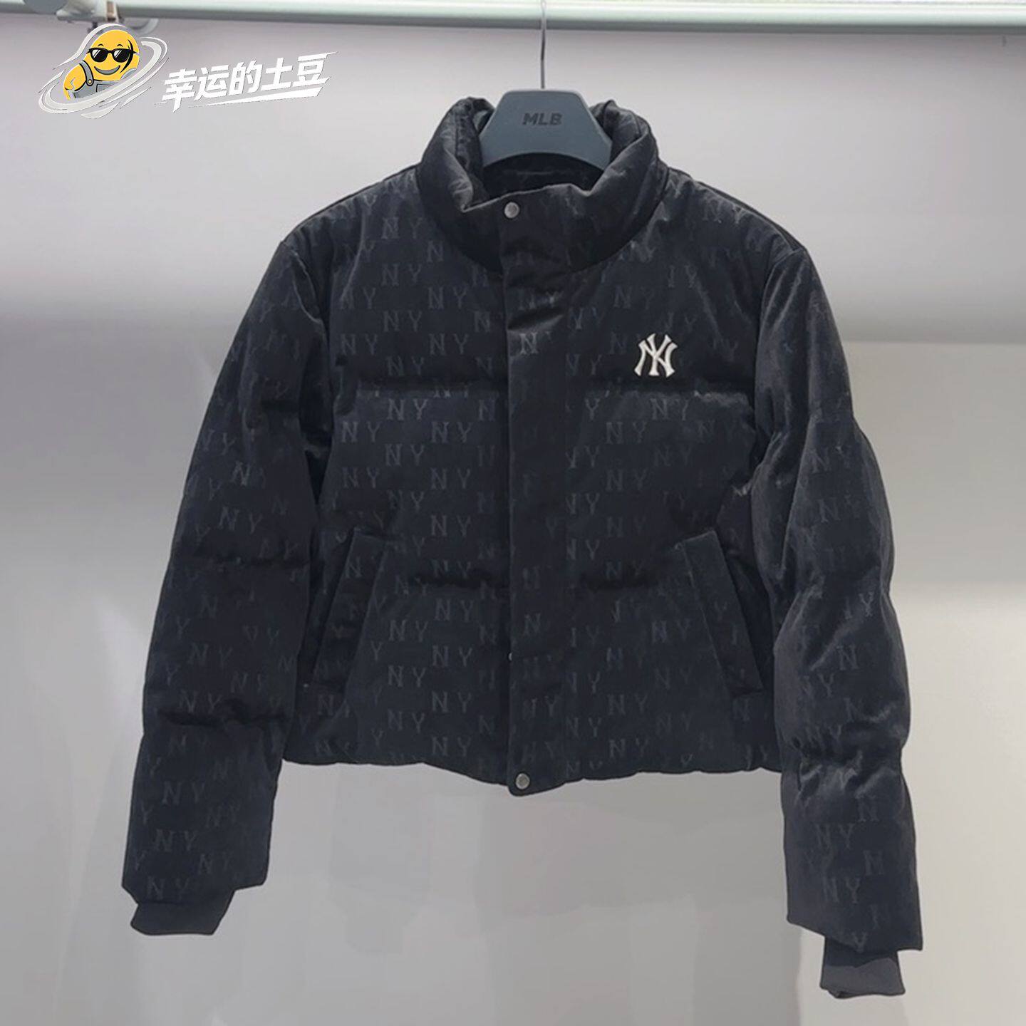MLB26冬新款女子复古NY满印老花休闲短款保暖羽绒服外套3FDJM7266