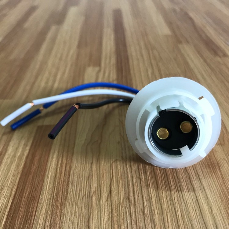 现代索纳塔名驭 荣威550尾灯行车刹车一体灯座制动灯线束插头接口