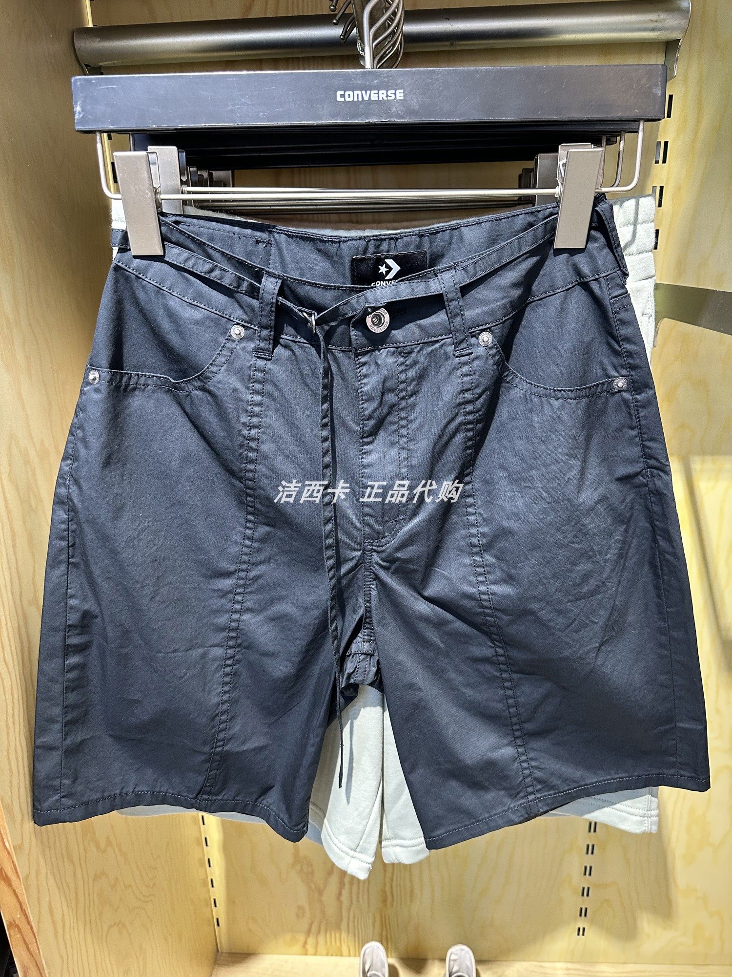 正品converse匡威 女款休闲系带梭织宽松运动短裤 10024960-A01