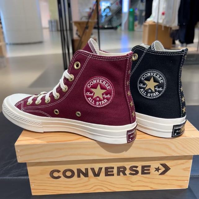 1970s星星刺绣酒红黑帆布鞋