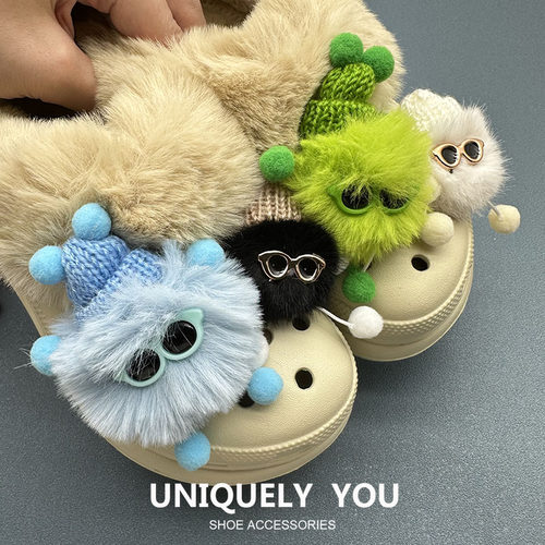 Crocs洞洞鞋毛绒配饰鞋花