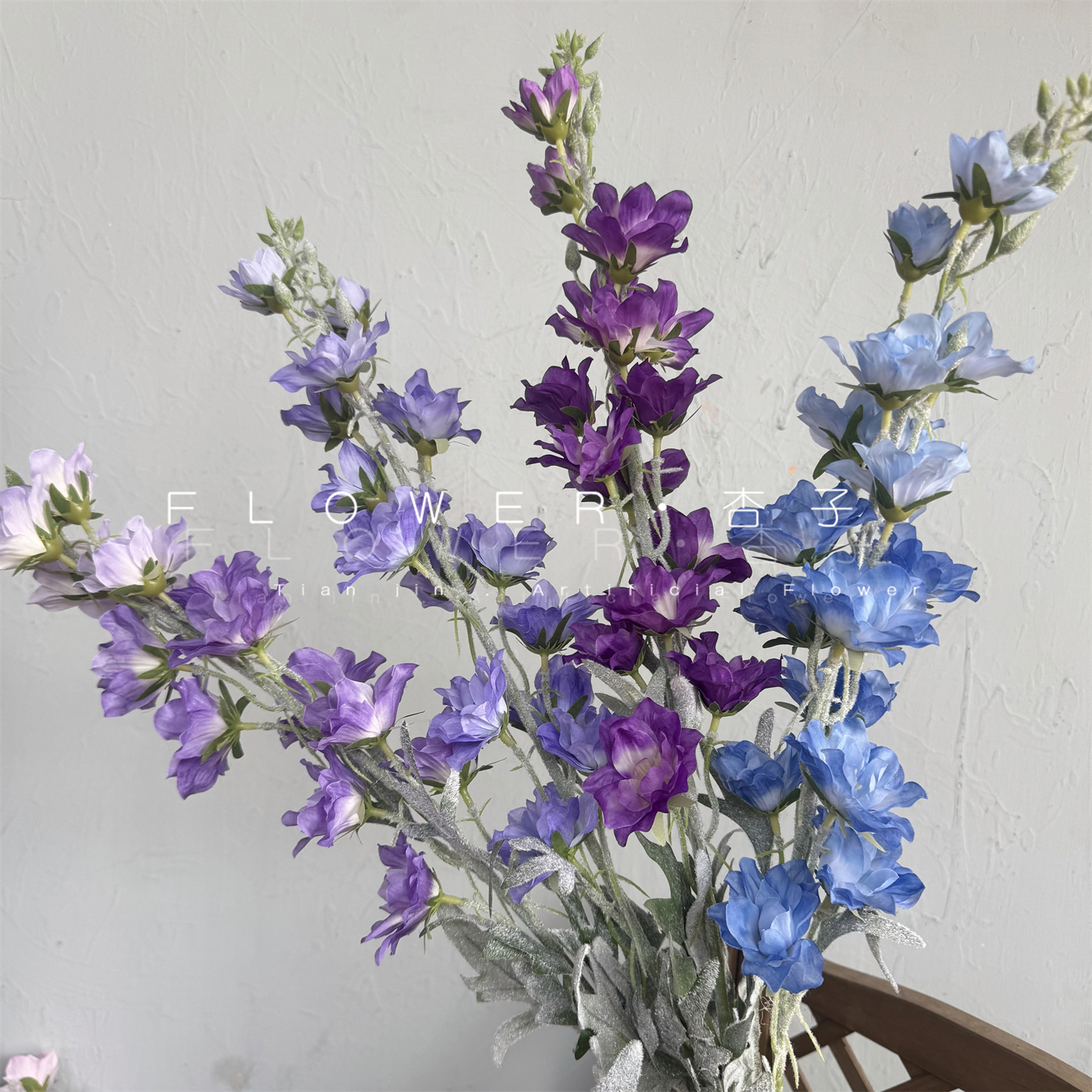 单枝植绒飞燕草仿真花玲珑飞燕草蓝紫色莫奈花园装饰婚礼花材软装