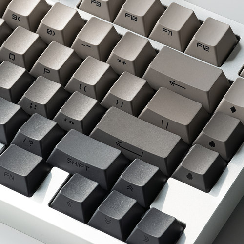 KCPMASTER原创色微尘PBT侧刻键帽原厂高度字透简约渐变64机械键盘