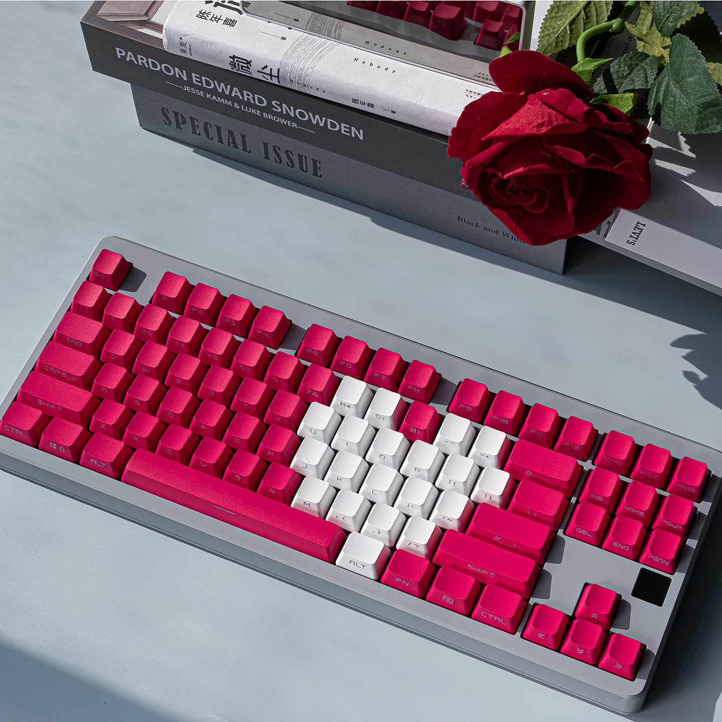红色爱心情侣一键倾心渐变机械键盘键帽87键68客制化pbt透光OEM