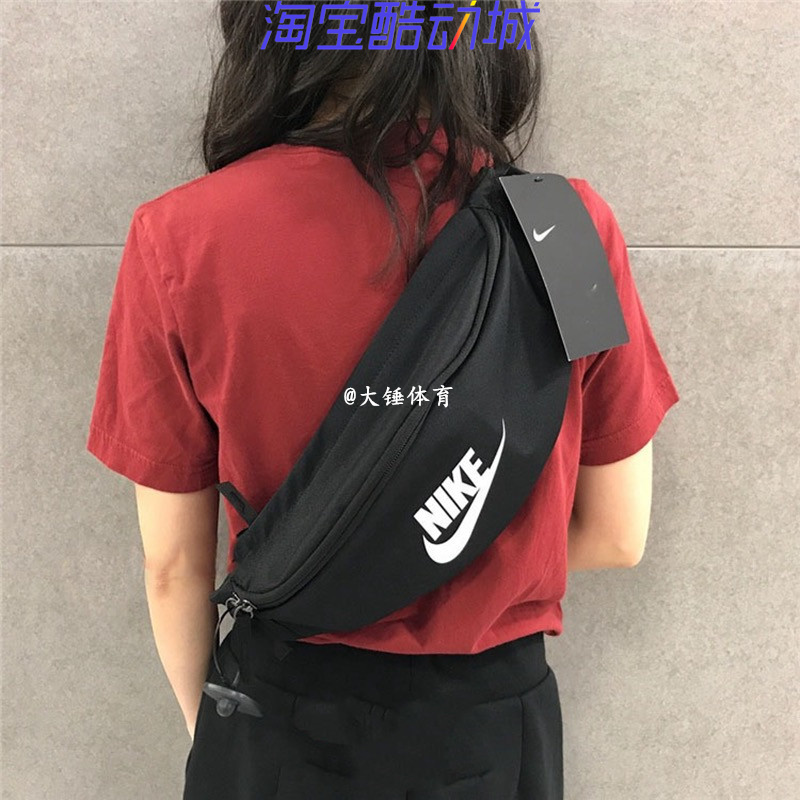 NIKE耐克王一博同款男女运动单肩胸包手机腰包小斜挎包BA5750-01