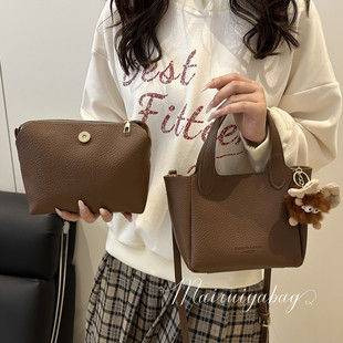 高级感小众包包女秋冬复古2025新款 休闲单肩斜挎包女士手提水桶包