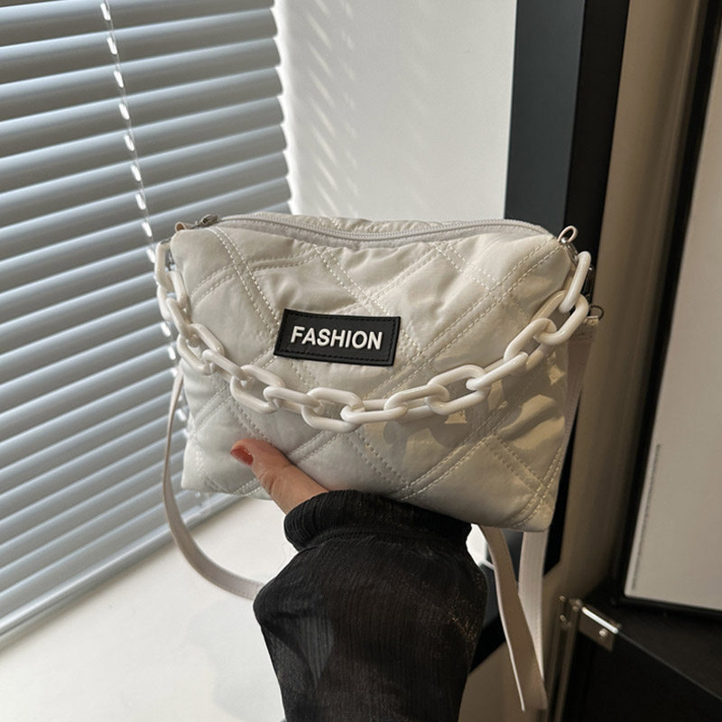 ins超火小包包女2024新款潮绣线百搭链条休闲单肩菱格斜挎水桶包,箱包皮具/热销女包/男包,水桶包,淘宝优惠券,粉丝福利购,淘宝优惠卷