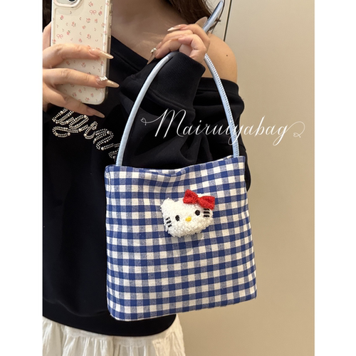 少女小清新格纹猫咪挂饰水桶包