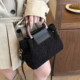 羊羔毛斜挎包包女士2025新款 秋冬百搭高级质感小众单肩手提水桶包