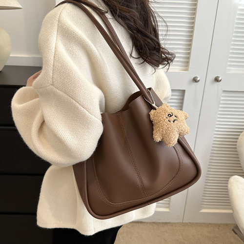 麦瑞雅高级感大容量复古水桶包