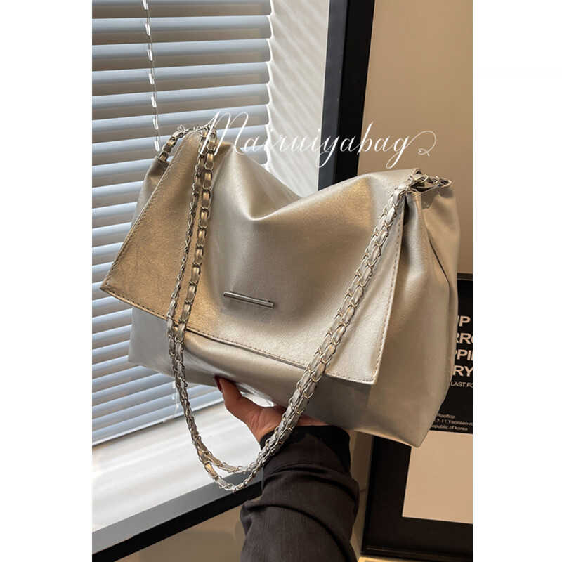 麦瑞雅流行百搭链条单肩包通勤包