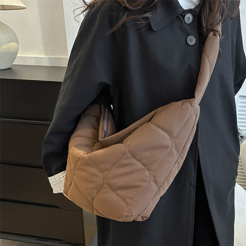 麦瑞雅单肩包百搭出街chic大包