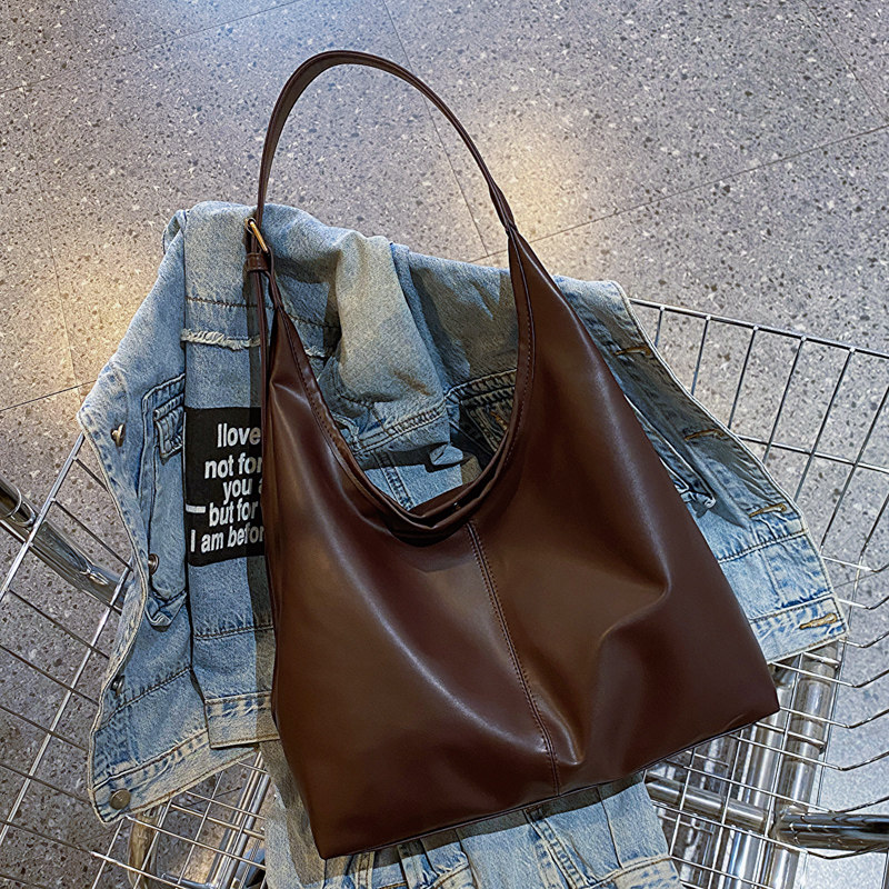 thumbnail for Retro Commuter Bag Women's Bag Bag 2025 New Trendy Fashion Korean Tote Bag Versatile Casual Large Capacity Armpit Bag