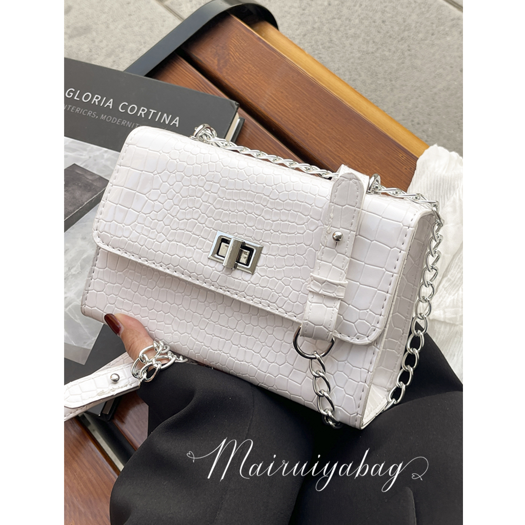 百搭时尚鳄鱼纹质感链条小方包