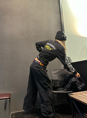 xiuxiustudio自主秋东涂鸦字母印花宽松长袖休闲打底T恤衫潮男女