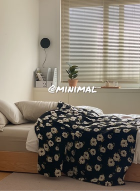 Minimal 雏菊｜店铺自制黑色温柔提花豆豆毯沙发毯卧室毯床尾毯