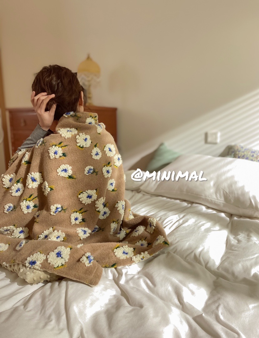 Minimal 雏菊｜店铺自制羊毛绒提花豆豆毯沙发毯卧室毯床尾毯