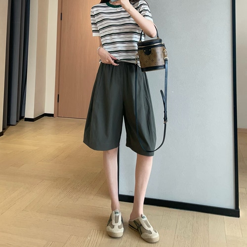 特种弹力纱日系简约休闲直筒中裤