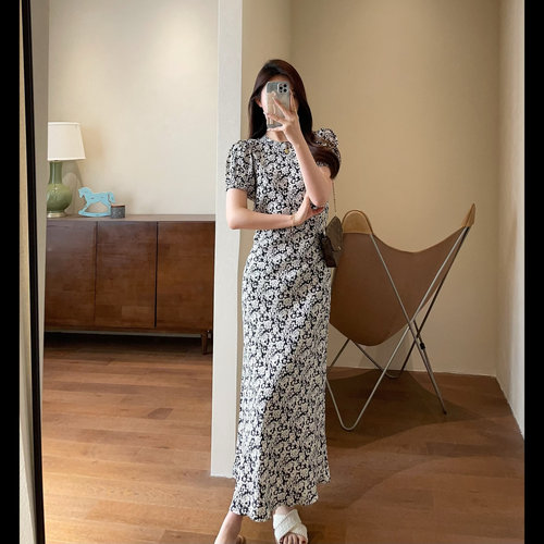 WTHEONE法式温柔小白花鱼尾裙轻盈薄感亲肤中长款连衣裙女2025夏