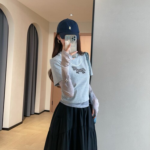 超洋气时尚小马项链印花假两件t