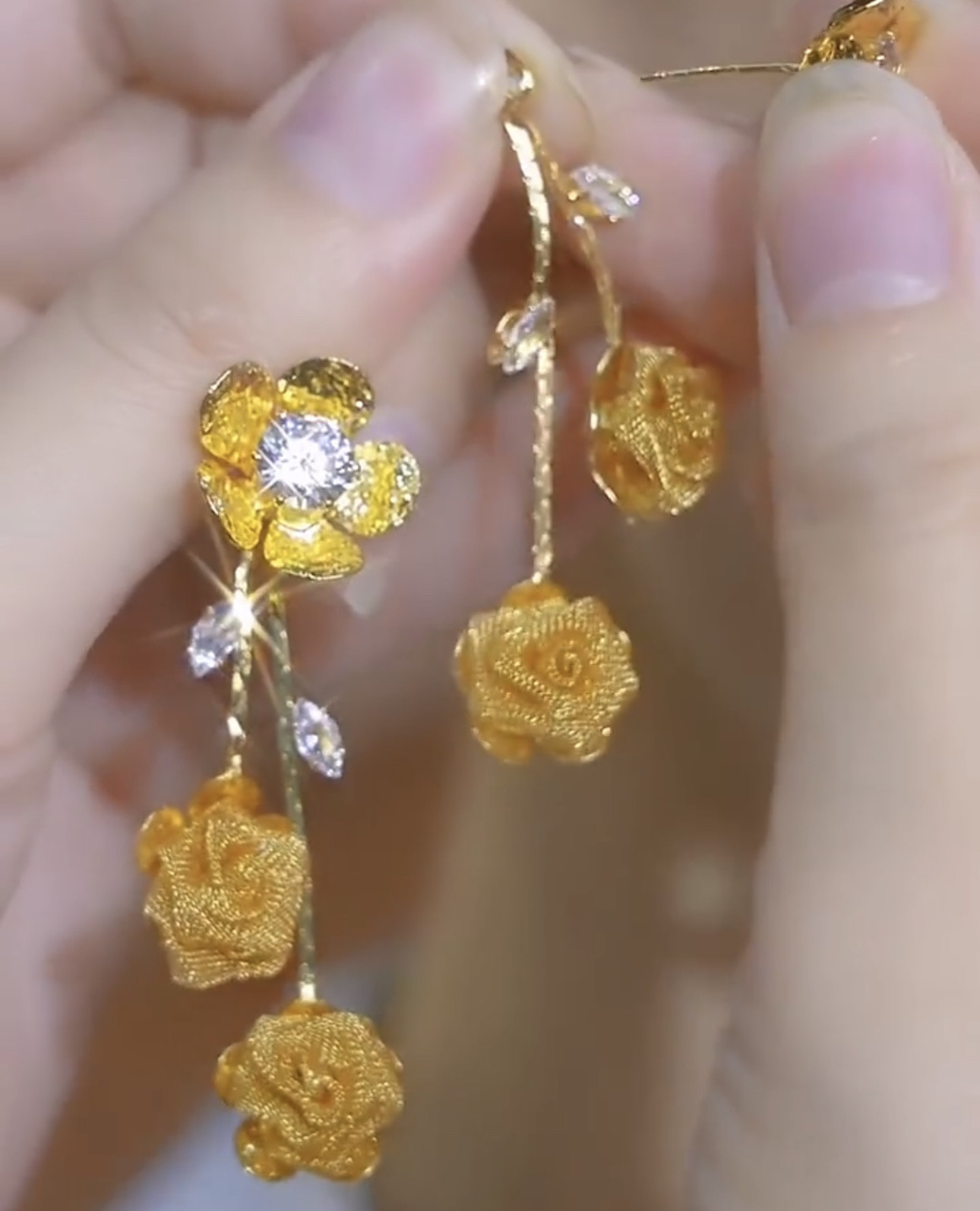 2025新款时尚百搭气质网状玫瑰花耳环女轻奢高级感独特耳坠耳饰