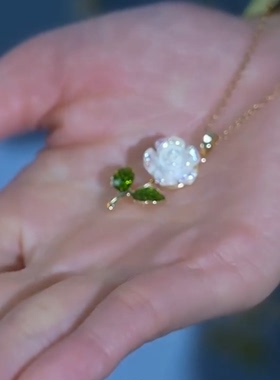 爆款郁金香项链饰品女粉锆花卉自然清新吊坠百搭小众高级感锁骨链