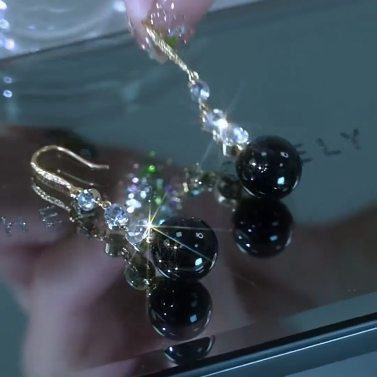 轻奢黑色珍珠锆石耳环2023年新款潮气质高级感耳坠耳环设计感耳饰