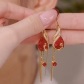 高级感轻奢复古国潮红水晶凤凰防丢耳线显脸小气质耳环防过敏喜庆