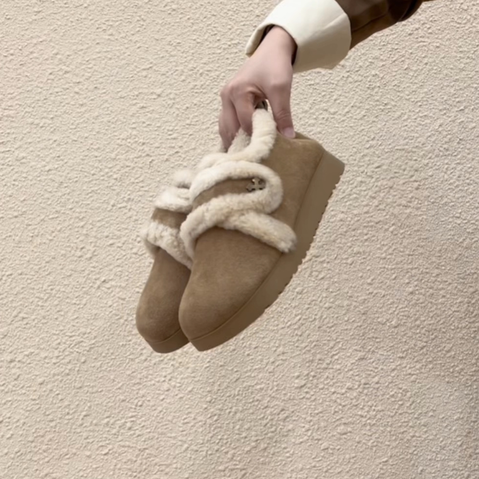 RubyL/2.5cm法式复古圆头拼色魔术贴平底加绒保暖勃肯毛毛鞋女款