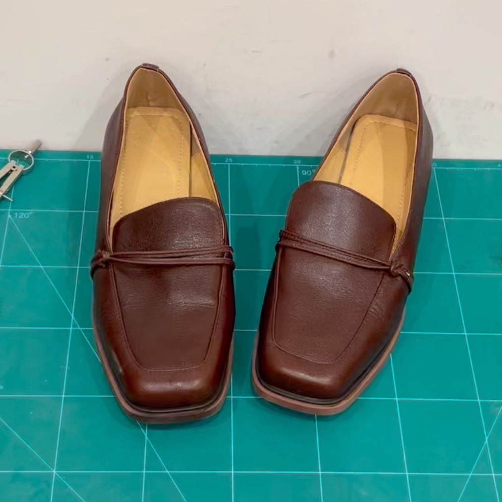 通勤小皮鞋牛皮方头粗跟乐福鞋